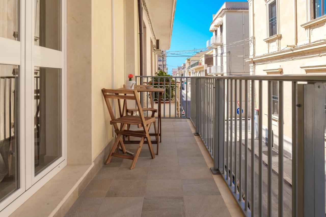 La Petite Erika Apartment Avola Ngoại thất bức ảnh