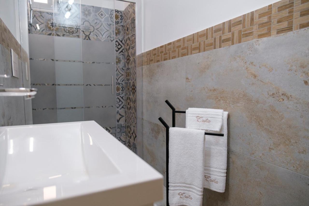 La Petite Erika Apartment Avola Ngoại thất bức ảnh